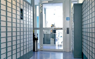 Wertsachen Verwaltung in der JVA Raum mit vielen Fachanlagen